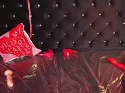 Amateur Live Sex Cam of BurturyVampire