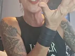 Amateur Watch Live Sex Cams of blackvampir