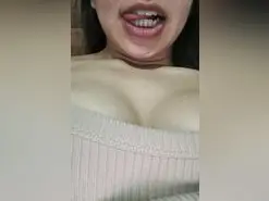 Amateur Nude Webcam of HOTJOIN