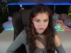 Amateur Live Sex Cam of BabyFlowerr