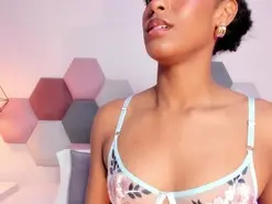 Amateur Watch Live Sex Cams of EmmaClarck