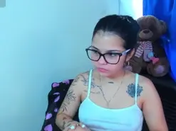 Amateur Free Live Porn of Emma_boo