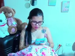 Amateur Adult Webcams of Emma_boo