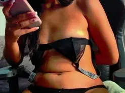 Amateur Free Porn Cam of latin_couple77