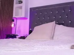Amateur Live Sex Cam of Ana_Moon