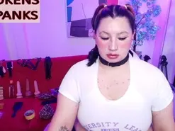 Amateur Live Sex Cam of Raven_velmon
