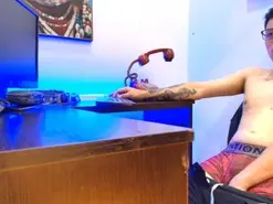 Amateur Live Sex of AquilesTaylor
