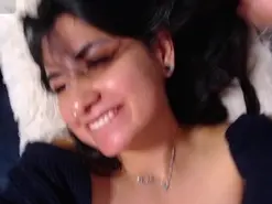 Amateur Nude Webcam of Tori_Just