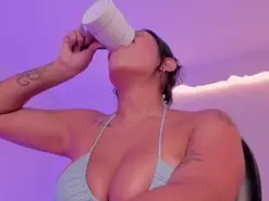 Amateur Adult Video Chat of SarahYates