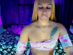 Amateur Live Porn of AlondraGill_