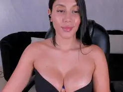 Amateur Watch Live Sex Cams of CharlotteCox