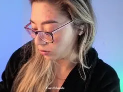 Amateur Sex Chat of carol_blonde