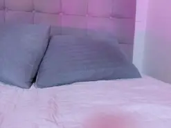 Amateur Live Sex Cam of Fiorella_wish