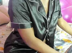 Amateur Nude Webcam of anisha_zambra