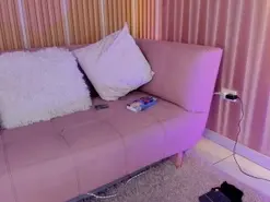 Amateur Adult Video Chat of KatrinaEvans