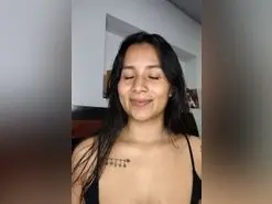 Amateur Live Sex of Danielitaaa-