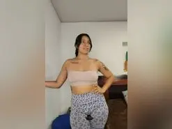 Amateur Free Live Porn of Danielitaaa-