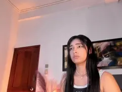 Amateur Adult Webcam of GahiaBelucci
