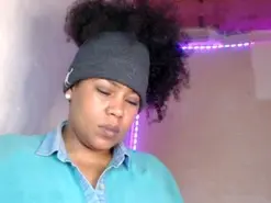 Amateur Watch Live Sex Cams of cherry_cleou