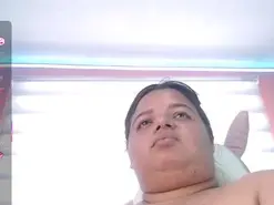 Amateur Sex Cam of lexxy_bbw_