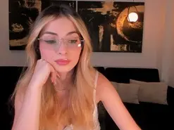 Amateur Live Sex of StacyWoods