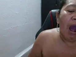 Amateur Live Porn of katiamature