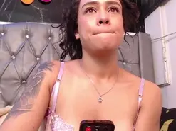 Amateur Adult Webcams of Lila-gummy
