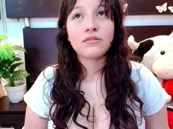 Amateur Nude Webcam of Tinny18_