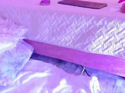 Amateur Adult Video Chat of LoveQueen2