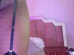 Amateur Free Live Porn of LoveQueen2