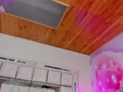 Amateur Live Sex of mia_peyton