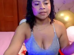 Amateur Live Porn of amber_rousse