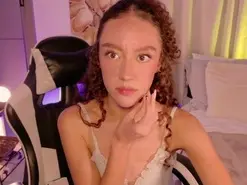 Amateur Live Sex Cam of ChloeMoreti