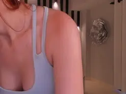Amateur Free Live Porn of MiaFarrell