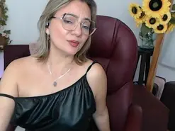 Amateur Best Webcam of ana_milf