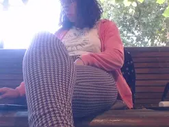 Amateur Free Live Porn of AnnBigLabia25