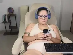 Amateur Free Live Porn of Moon_woman