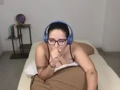 Amateur Sex Cam of Moon_woman