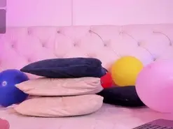Amateur Adult Webcam of Niicolle_Evanss