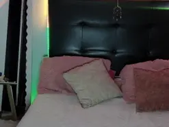 Amateur Watch Live Sex Cams of angela_martina1