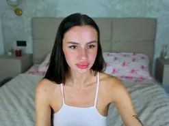 Amateur Private Sex Chat of SnowWhitee