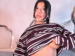 Amateur Free Porn Cam of SalmaPortman