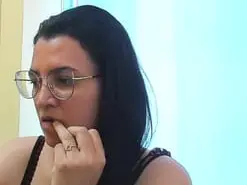 Amateur Adult Webcam of MARILYN_GARCIA