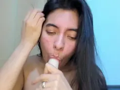 Amateur Adult Webcam of miss_eylens