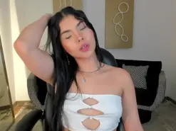 Amateur Sex Chat of MiaLaurence