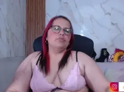 Amateur Live Sex Cam of kiara_scott
