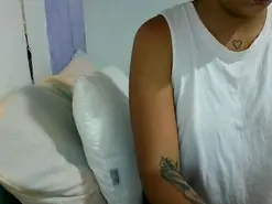 Amateur Free Live Porn of Anni_22