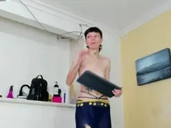 Amateur Watch Live Sex Cams of LiamBrown