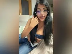 Amateur Watch Live Sex Cams of ReinalatinaReal