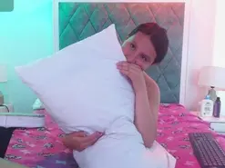 Amateur Live Sex Cam of Emily_n_taylor
